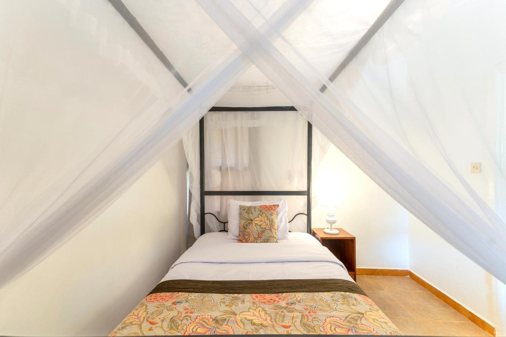 Masindi Hotel المظهر الخارجي الصورة